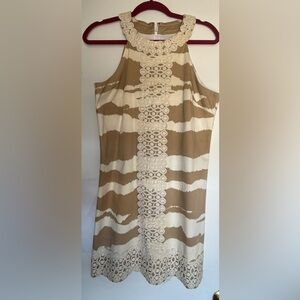 Michael Kors Tan and Cream Lace Accent dress
Size 10 but like 6